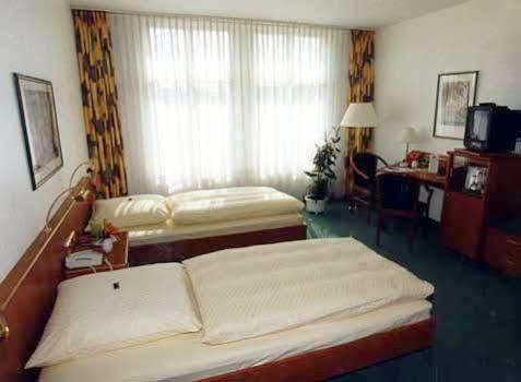 Hotel Kaiserhof Furstenwalde Luaran gambar